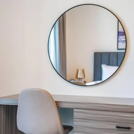 Modern Downtown Escape 1Bedroom With Upscale Comfort Dubai Buitenkant foto