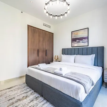 Modern Downtown Escape 1Bedroom With Upscale Comfort Dubai Buitenkant foto
