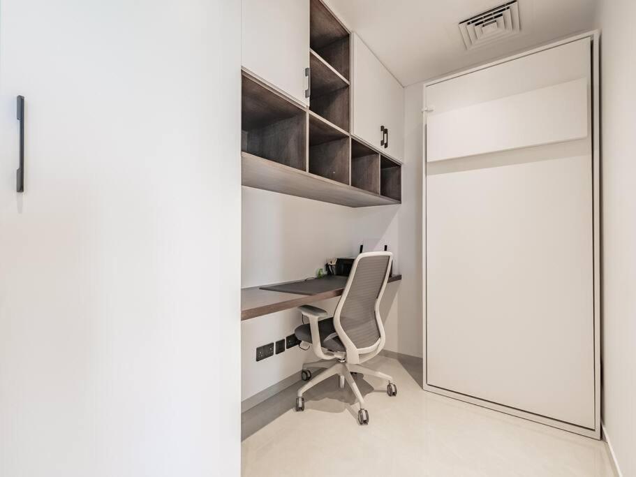 Modern Downtown Escape 1bedroom With Upscale Comfort Дубай