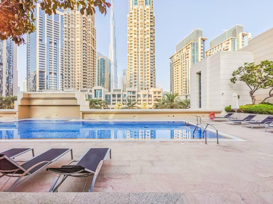 Appartement Modern Downtown Escape 1bedroom With Upscale Comfort Dubaï