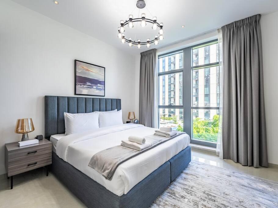 Appartement Modern Downtown Escape 1bedroom With Upscale Comfort Dubaï